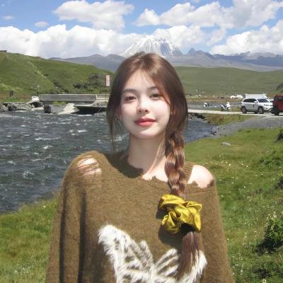 他们在沙漠中灌溉